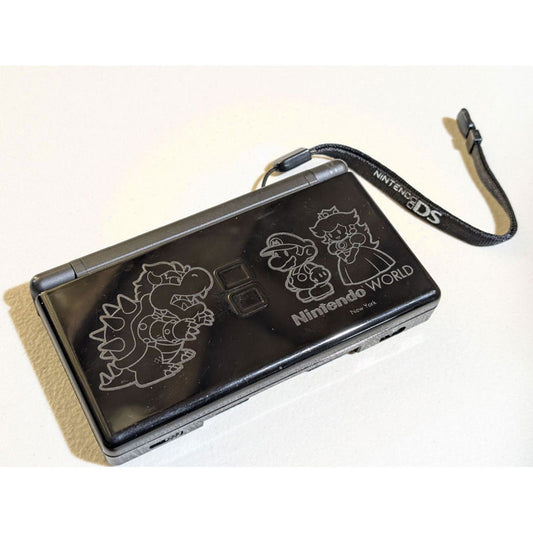 Fundraiser: Nintendo World Etched DS Lite Paper Mario (donated)